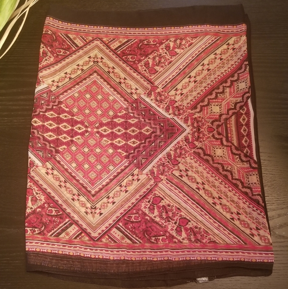 Silky scarf - Picture 2 of 3